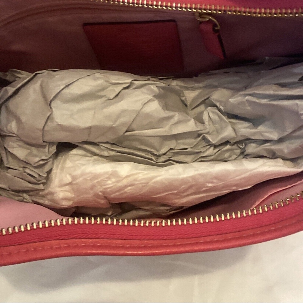 NWT Coach 13193 Heritage Stripe Signature Convertible Magenta Canvas Hobo Bag - Picture 5 of 9
